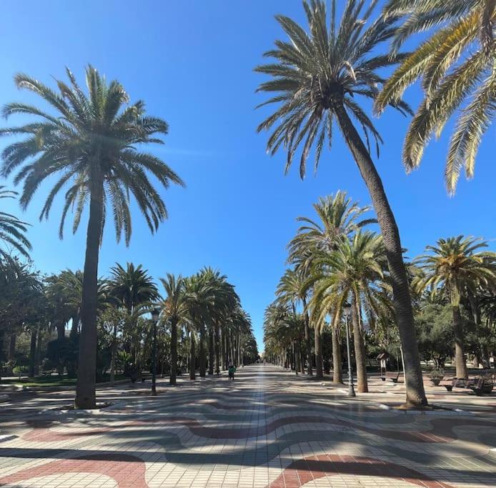 Apartamento Centrico Con Vistas Leilighet Melilla Eksteriør bilde